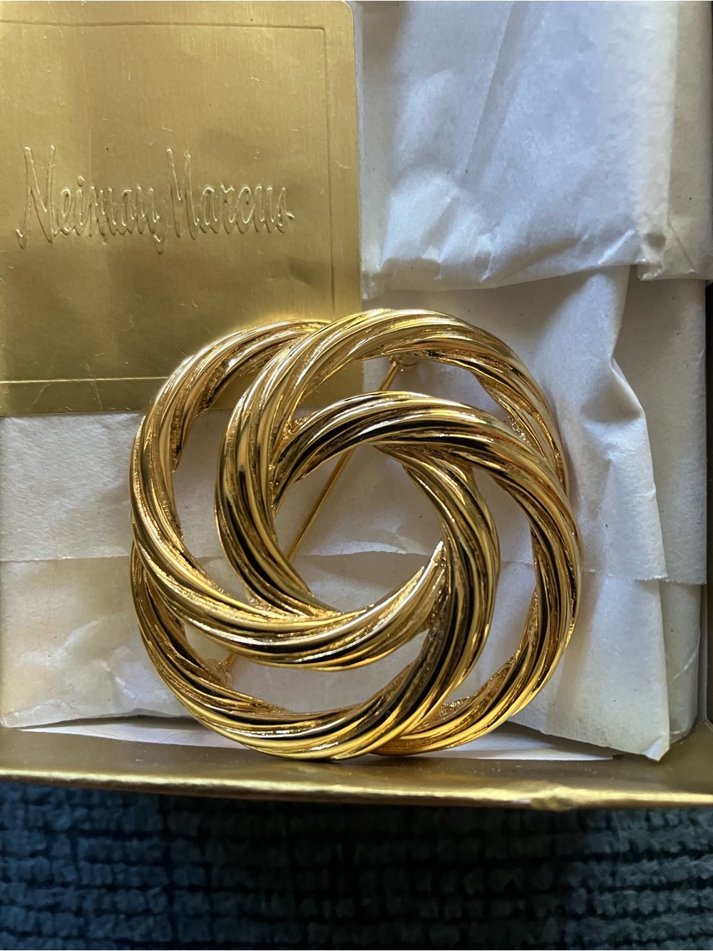 Vintage Monet Twisted Gold-Tone Knot Pin
